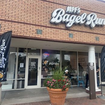Jeff's Bagel Run - Outside - Coffee & Tea Near Me - Houston, Texas