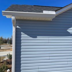 Gutter Gator - 6 Inch Seamless White Gutters and Downspouts