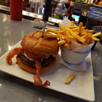 EJ's Pub - Bixby Knolls - Western  Burger - Sports Bars Near Me - Long Beach, California