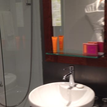 Hôtel Auteuil - Bathroom - Hotels Near Me - Geneva, GE