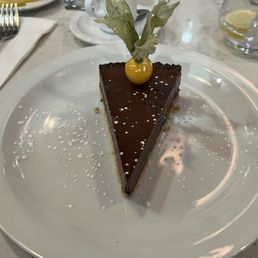 Tarte Au Chocolat Noir / Dark Chocolate Pie