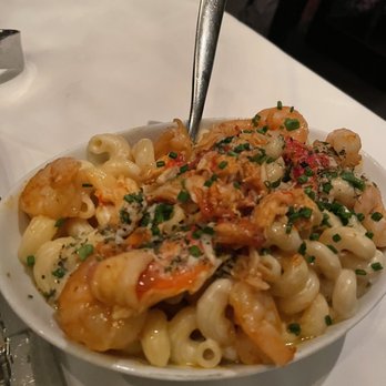 Steak 48 - Creamy Mac & Cheese with crab and shrimp - Steakhouses Near Me - Charlotte, North Carolina