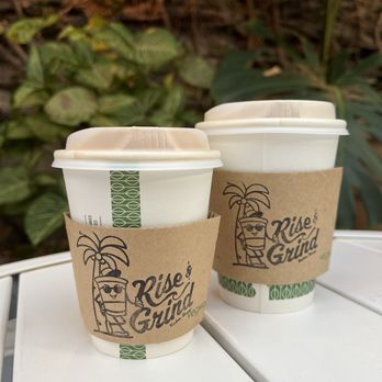 Rise & Grind Coffee - Hawaiian Latte (coconut, macnut, vanilla) - Coffee & Tea Near Me Rise & Grind Coffee - Hawaiian Latte (coconut, macnut, vanilla) - Coffee & Tea Near Me