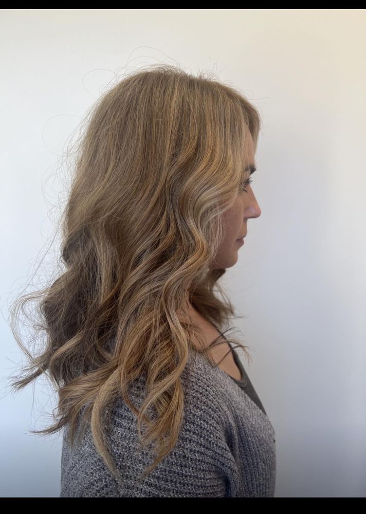 DC Hair Logo