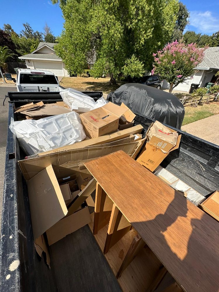 LIO JUNK 13 Photos Roseville, California Junk Removal & Hauling