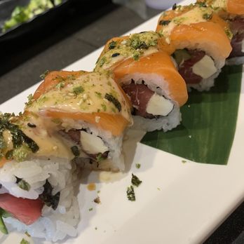Momo Sushi - Palm Tree Roll - Sushi Bars Near Me - Boulder City, Nevada Momo Sushi - Palm Tree Roll - Sushi Bars Near Me - Boulder City, Nevada