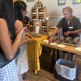 Olivas de Oro - Olive Oil Near Me - Paso Robles, California