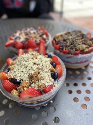 Blue Bowl Superfoods by null