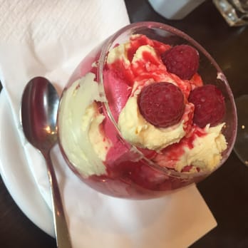 Carluccio's - Berry meringue. Tasty but too sweet! - Coffee & Tea Near Me - Dublin, D