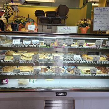 Cakes & Scones Bakery - Pies  & cakes display case. - Bakeries Near Me - Greentown, Pennsylvania