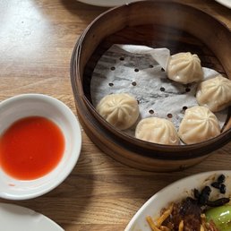 Shanghai Dumplings w vinegar sauce