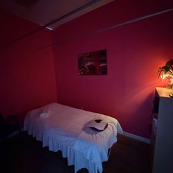 Zen Massage & Spa