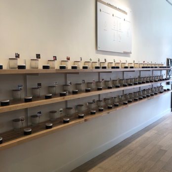 Elm Candle Bar - Scent Option - Candle Stores Near Me - Seattle, Washington