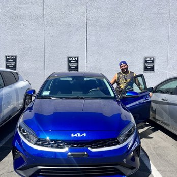 Van Nuys Kia - Kia Forte 2023 - Car Dealers Near Me - Van Nuys, California Van Nuys Kia - Kia Forte 2023 - Car Dealers Near Me - Van Nuys, California