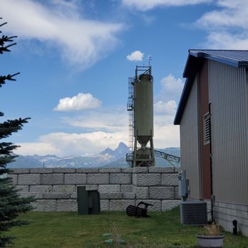 Grand Teton Distillery - View of the Tetons - Distilleries Near Me - Driggs, Idaho Grand Teton Distillery - View of the Tetons - Distilleries Near Me - Driggs, Idaho