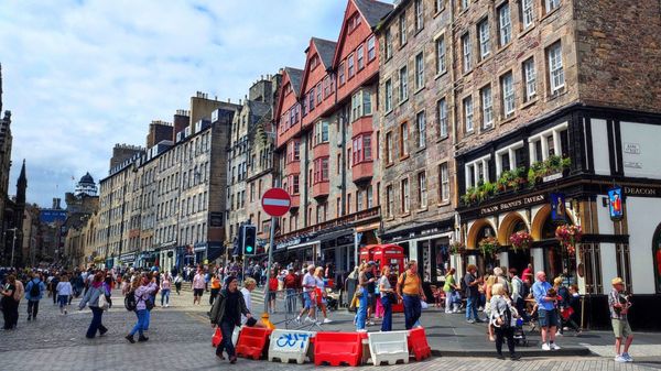 Royal Mile by null
