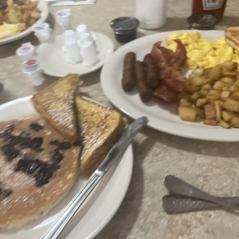 Old Town Café - Breakfast Truck Driver Special - Cafes Near Me - Abington, Massachusetts