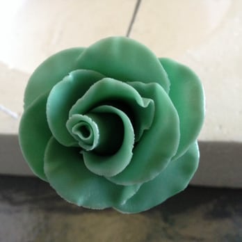 Cake Barn - Gumpaste rose - Bakeries Near Me