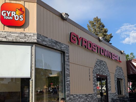 Gyros Town Grill by null
