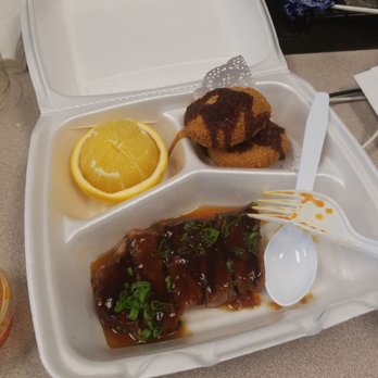 Edoko Sushi & Robata - Saddest looking bento box ever.  they forgot the rice. Again according to other coworkers - Sushi Bars Near Me - Richardson, Texas