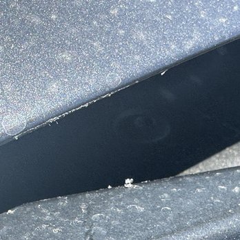 Oil Changers - The paint stripped from my hood as these thieves attempted to damage my wiper blades so they could sell some new ones. STAY AWAY! - Oil Change Stations Near Me - El Paso, Texas