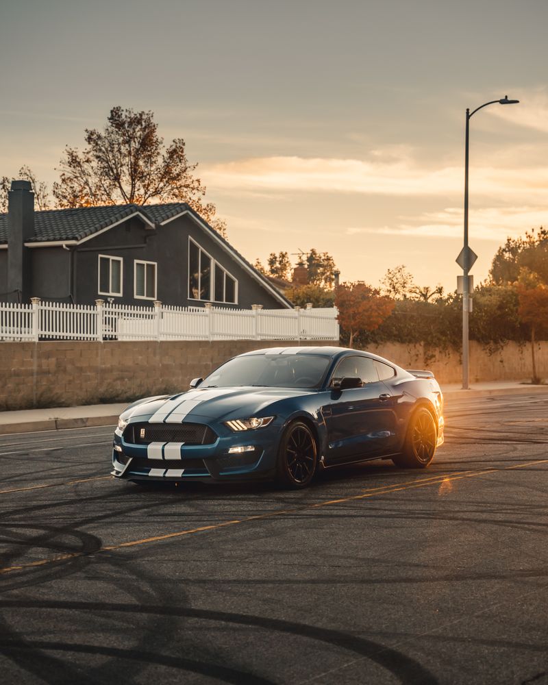 GT MOBILE SHINE Updated June 2024 21 Photos Northridge, California Car Wash Phone