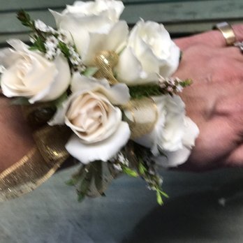 DeLaurenti Florist - Florists Near Me - Bellevue, Washington DeLaurenti Florist - Florists Near Me - Bellevue, Washington