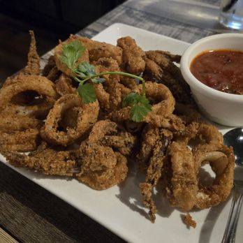 Mezza Grille - Fried calamari - Mediterranean Near Me - Houston, Texas