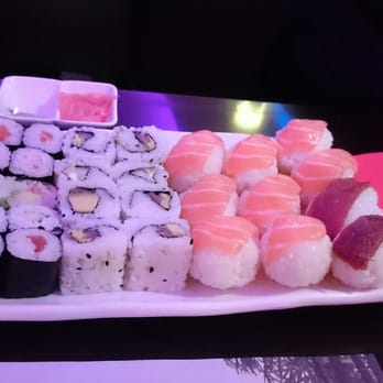 Sushi Ren - Sushi Bars Near Me - St Étienne, 42 Sushi Ren - Sushi Bars Near Me - St Étienne, 42