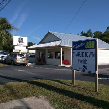 Charlie's Diner - This is the front of the building and the JSO support sign - Diners Near Me - Jacksonville, Florida