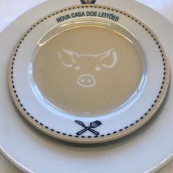 Nova Casa dos Leitões - CUTE PLATE!