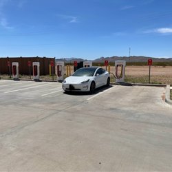 Tesla Supercharger - 8 stalls