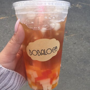 Bobaloca Bubble Tea and Coffee House - Lychee green tea with rainbow jelly - Coffee & Tea Near Me - West New York, New Jersey