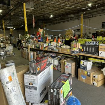 SaleSumo - SaleSumo-America's Leading Home Improvement liquidation warehouse located right here in Phoenix Arizona! - Hardware Stores Near Me - Phoenix, Arizona