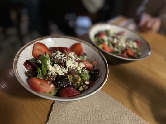 Vola’s Dockside Grill and Hi-Tide Lounge by null