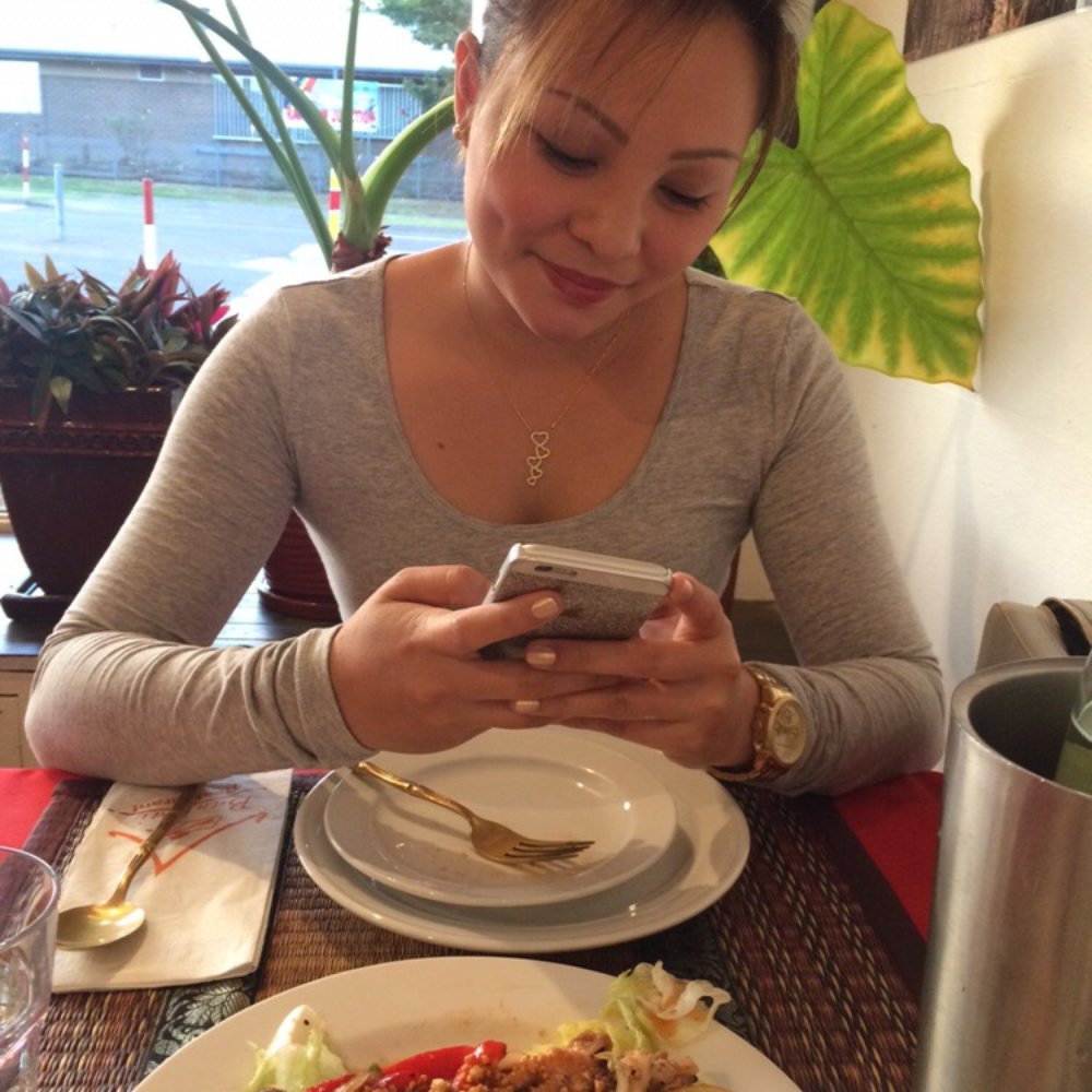 Ban Thai Restaurant - Photo of someone taking a photo of their food. - Thai Near Me - Goulburn, NSW Ban Thai Restaurant - Photo of someone taking a photo of their food. - Thai Near Me - Goulburn, NSW