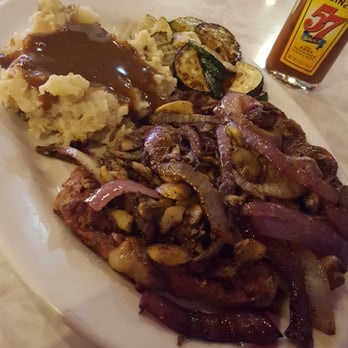 Rutherford's 66 Diner - 10 oz Ribeye Steak Dinner with mashed potatoes and veggies - Diners Near Me - Kingman, Arizona Rutherford's 66 Diner - 10 oz Ribeye Steak Dinner with mashed potatoes and veggies - Diners Near Me - Kingman, Arizona
