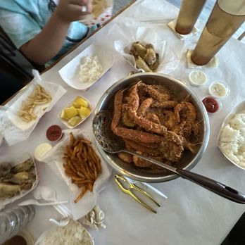 Cajun Crawfish Stop - Cajun/Creole Near Me - Covina, California