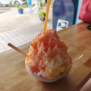 The Green General - Shaved Ice Near Me - Lihue, Hawaii