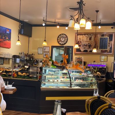 Petite Provence Boulangerie & Patisserie by null