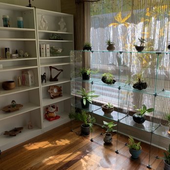 Hale Beauty - Relaxing environment - Skin Care Near Me - Honolulu, Hawaii