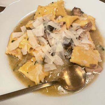 Gia - Vegetarian Near Me - Toronto, Ontario