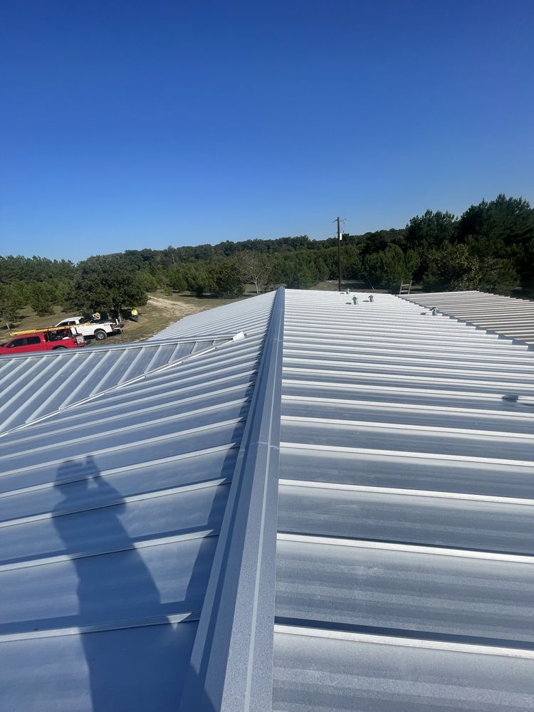 Slide of Hernandez Soza Construction