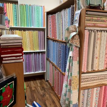 Quilter's Haven - Fabric Stores Near Me - Menominee, Michigan Quilter's Haven - Fabric Stores Near Me - Menominee, Michigan