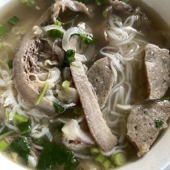 Pho Hung Cali - Large Special pho + meatballs - Vietnamese Near Me - Chula Vista, California