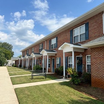1. Rock Point Real Estate