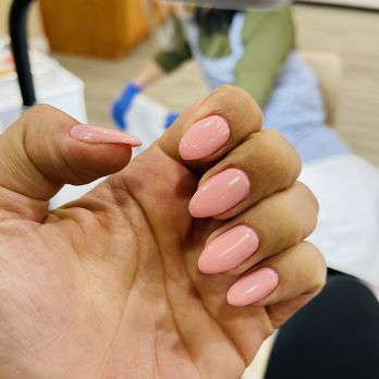 Mai Nail Bar - Nail Salons Near Me - Pasadena, California