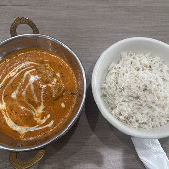 Tandoori Express - Butter chicken with rice - Pakistani Near Me - Honolulu, Hawaii Tandoori Express - Butter chicken with rice - Pakistani Near Me - Honolulu, Hawaii