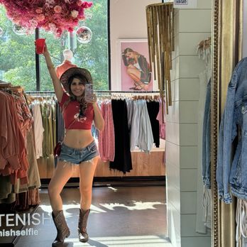 Kittenish - Mirror inside - Women's Clothing Near Me - Nashville, Tennessee