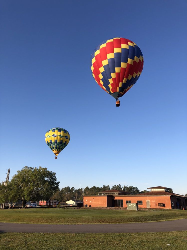 Big Red Balloon Sightseeing Adventures, Tampa Roadtrippers